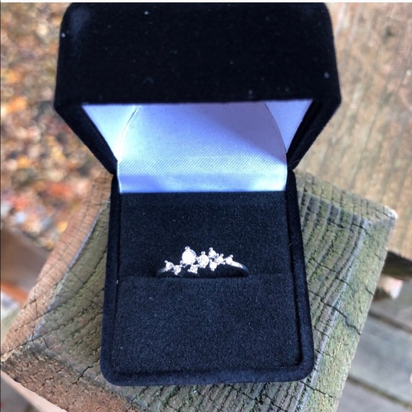 DAINTY WHITE GOLD - Picture 2 of 8